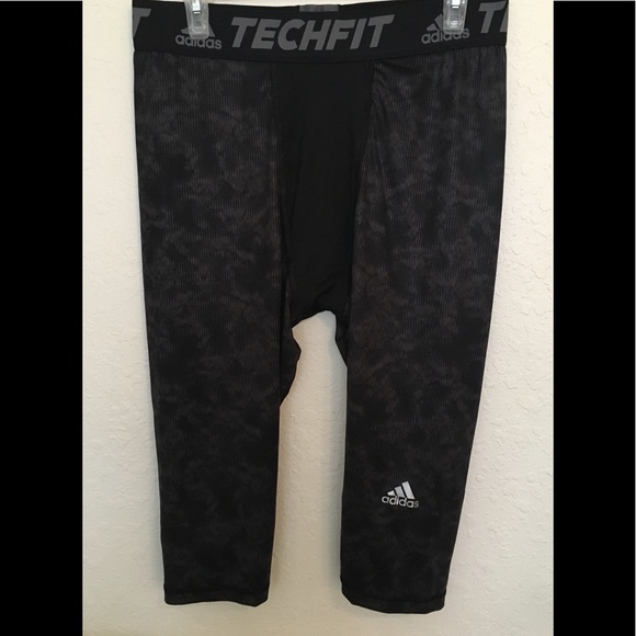 2 pairs XL adidas tech fits - Picture 9 of 16